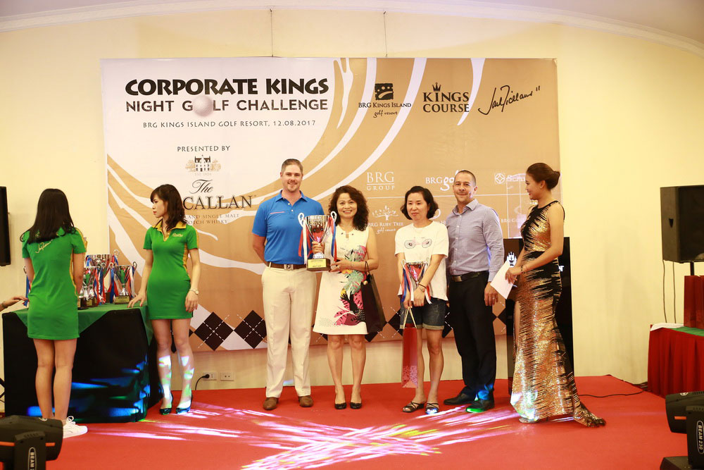 Corporate Kings Night Golf Challenge (12-08-2017) (32)